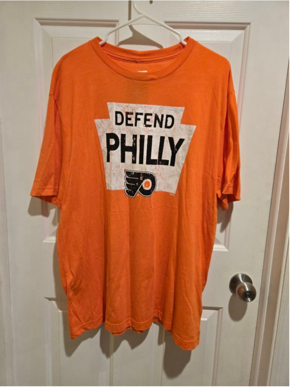Men's Fanatics Orange Philadelphia Flyers "Defend Philly" Short Sleeve Tee XL